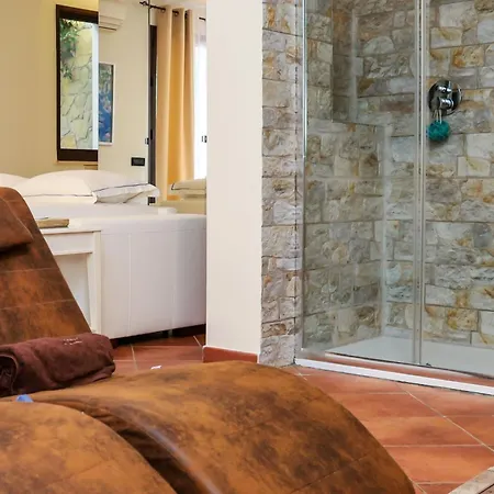 Guest house Casita Garden&spa Carini